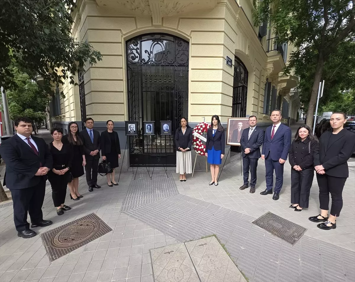 Ermeni terör örgütünün saldırısında katledilenler Madrid'de anıldı