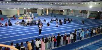 Erzincan'da 'Babalar ve Bebeler Camide Buluşuyor' Etkinliği Düzenlendi
