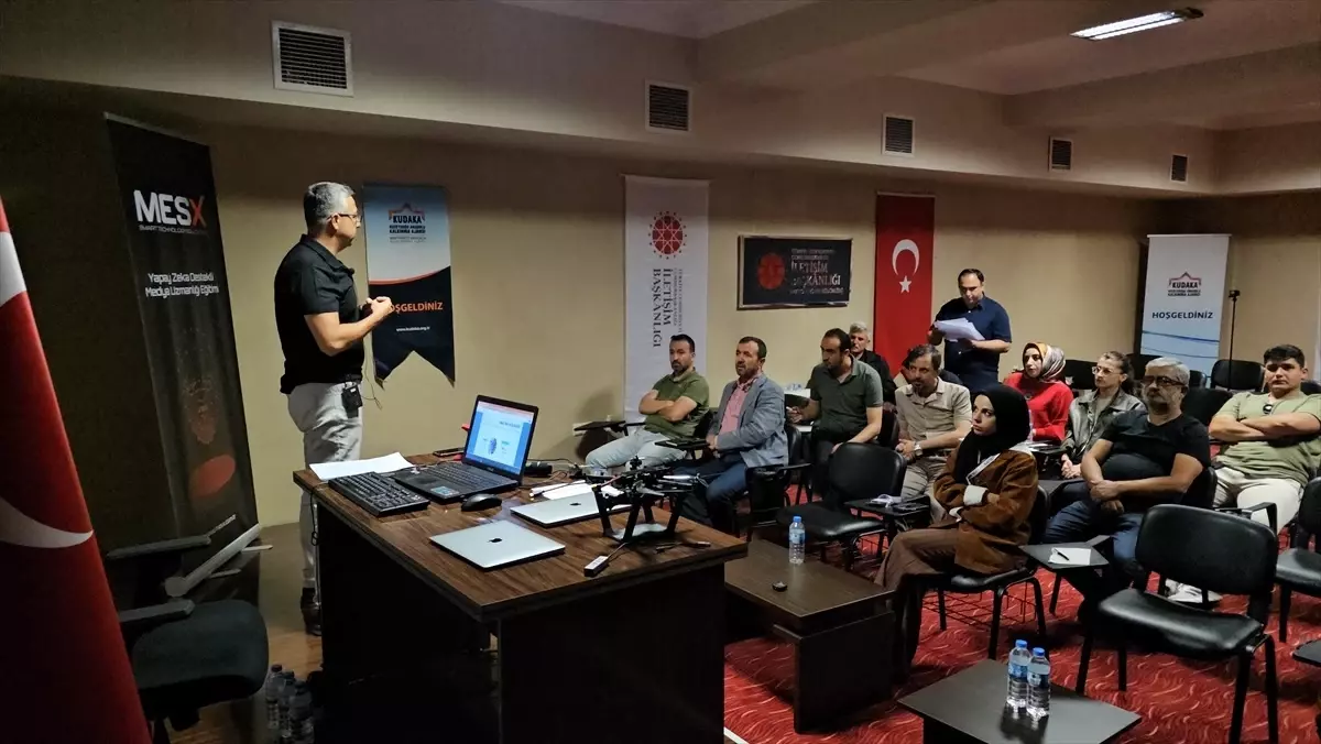Erzincan'da Basın Mensuplarına Yapay Zeka Eğitimleri