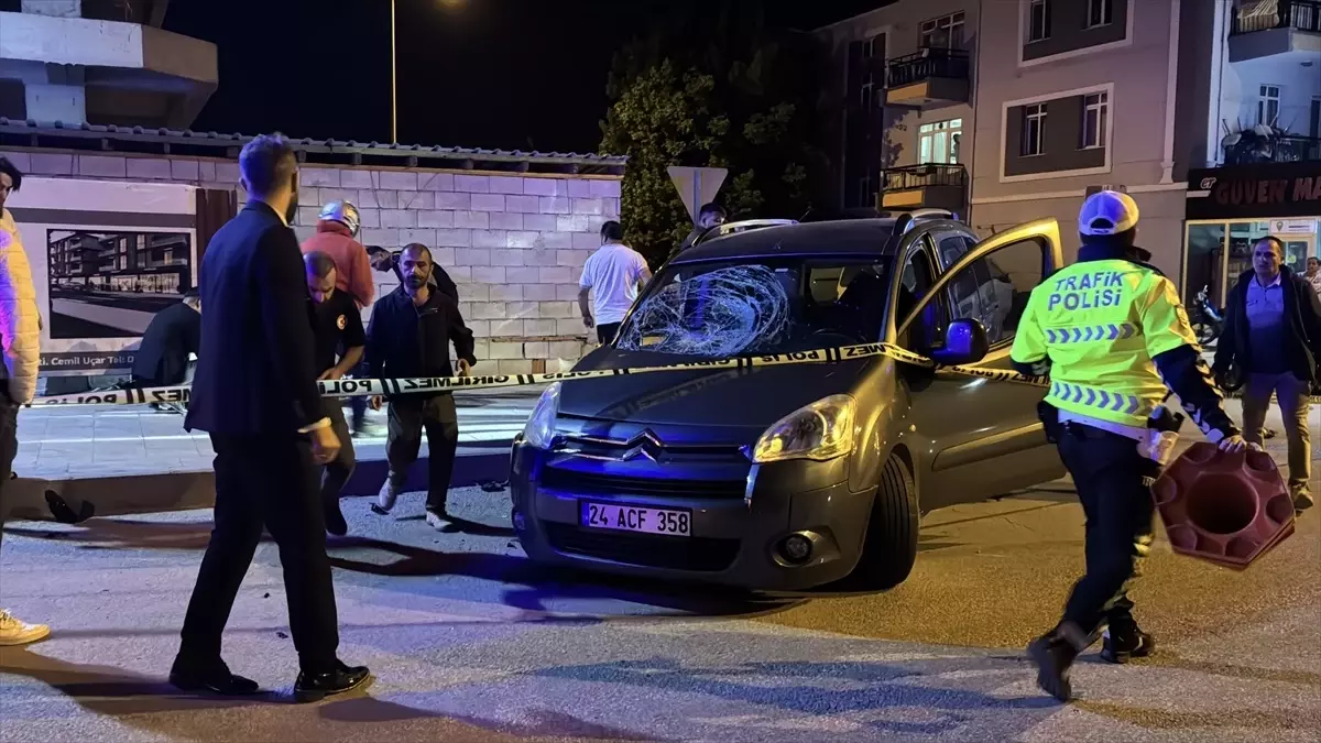 Erzincan'da Trafik Kazası: 2 Ölü, 1 Yaralı