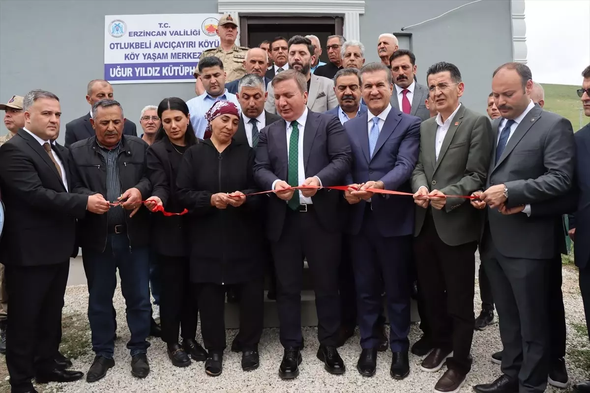 Uğur Yıldız Anısına Kütüphane Açılışı Yapıldı