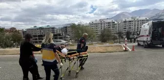 Erzurum'da ambulans helikopter kalp krizi geçiren hasta için havalandı