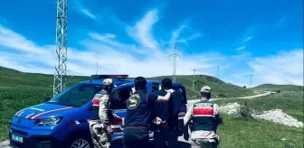 Erzurum'da Jandarma, 136 Aranan Kişiyi Yakaladı