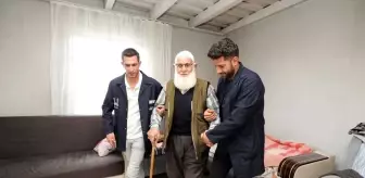 Erzurum'da bayram öncesi yaşlılara temizlik ve bakım hizmeti sunuldu
