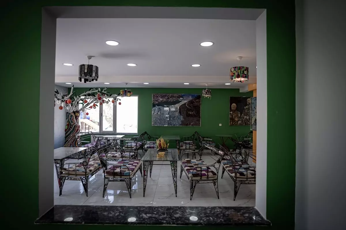 Erzurum'da belediye atölyelerinin atıklarıyla İklim ve Sıfır Atık Kafe kuruldu