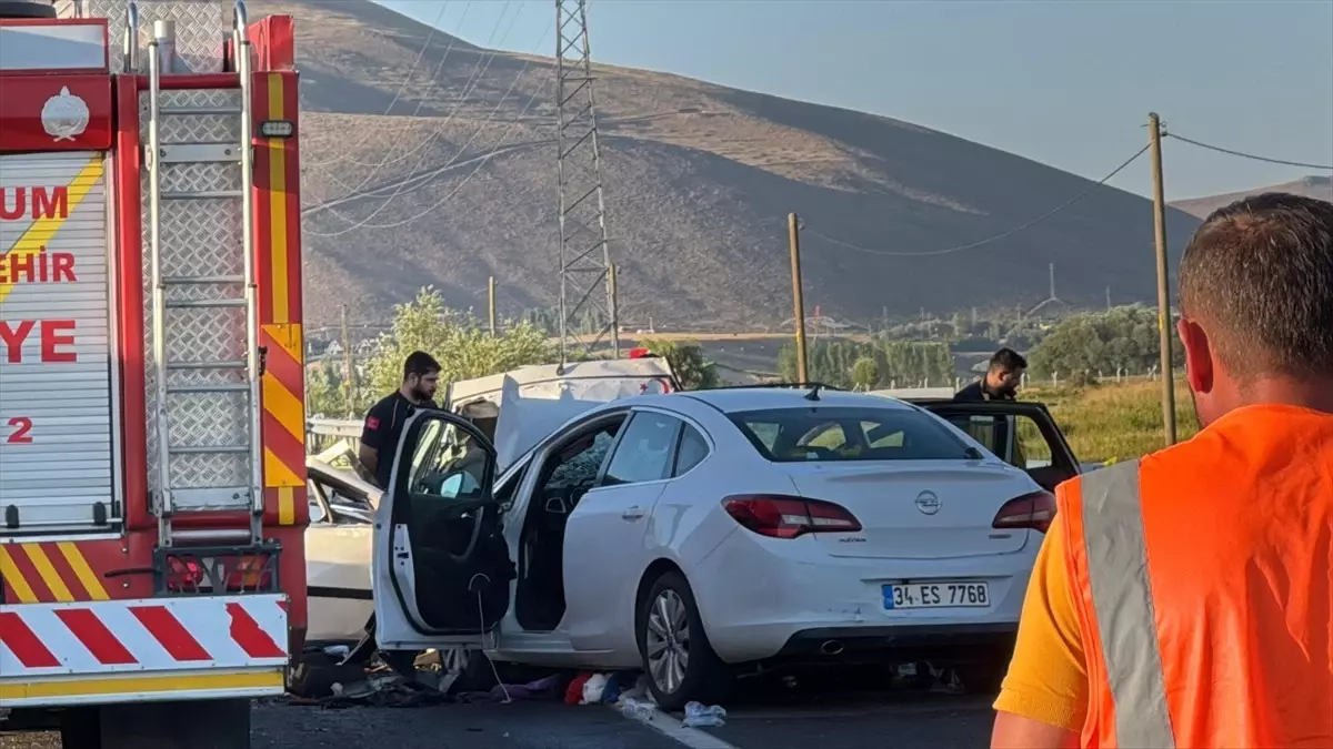 Erzurum'da Otomobil Kazasında 4 Kişi Hayatını Kaybetti