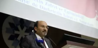 Erzurum'da 'Milletin Zaferi ve Egemenliği: Türkiye'de Darbelerin İzleri ve Anlatıları' paneli düzenlendi
