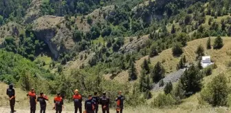 Oltu'da Taş Ocağındaki Göçükte 3 İşçi Hayatını Kaybetti