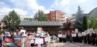 Erzurum'da Sağlık Çalışanlarından Gazze'ye Destek İçin 88. Haftada Sessiz Yürüyüş