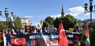 Erzurum'da sağlık çalışanları 98 haftadır Gazze için yürüyor