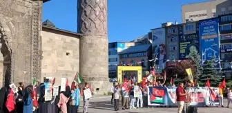 Erzurum'da Sağlık Çalışanlarından Gazze Protestosu