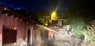 Erzurum'da Müstakil Evde Yangın: Ev Kullanılamaz Hale Geldi