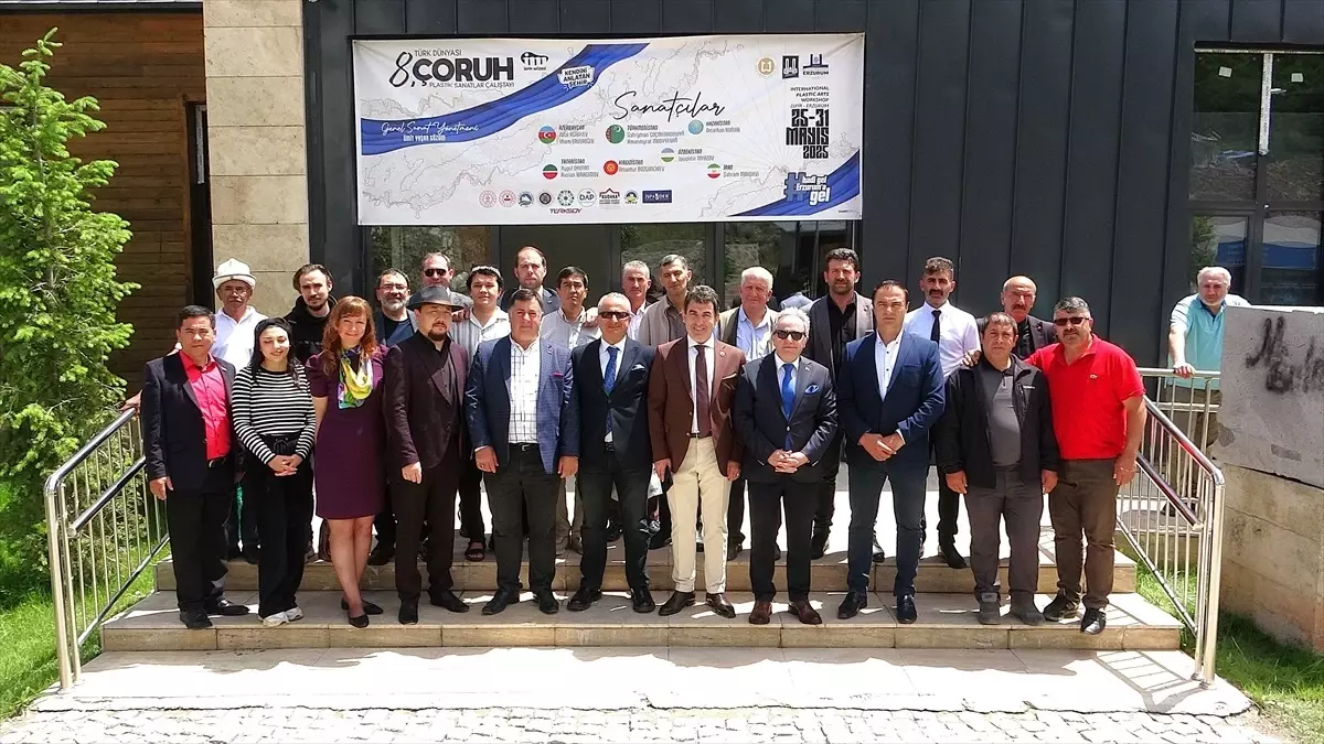 İspir'de 8. Çoruh Plastik Sanatlar Çalıştayı Sergisi Açıldı