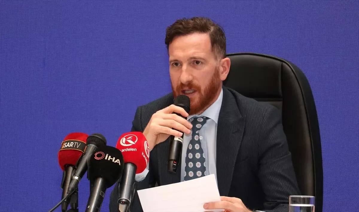 Erzurumspor Başkanı Ahmet Dal'dan Transfer Stratejisi ve Federasyona Eleştiriler