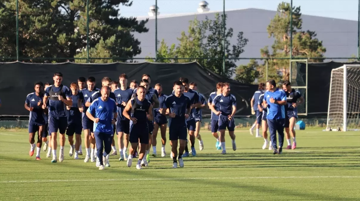 Erzurumspor FK Teknik Direktörü Özbalta'dan Amed Maçı Açıklamaları