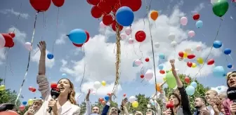 Esenler'de Kanseri Yenen Selim için Balon Uçurma Etkinliği Düzenlendi