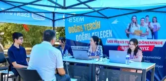 Esenyurt Belediyesinden öğrencilere LGS sınavı için tercih desteği