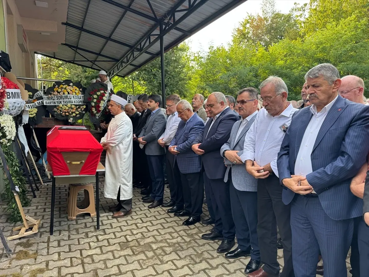 Hasan Akyol Son Yolculuğuna Uğurlandı