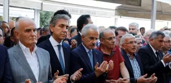 Eski Bakan Mustafa Demir için Cenaze Töreni Düzenlendi