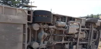 Eskişehir'de Belediye Otobüsü Devrildi: 2 Yaralı