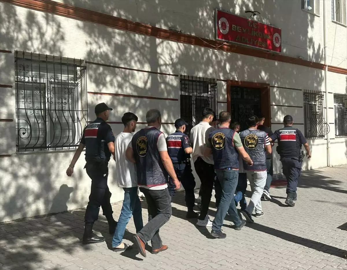 Eskişehir'de Dolandırıcılık Operasyonu: 4 Kişi Tutuklandı
