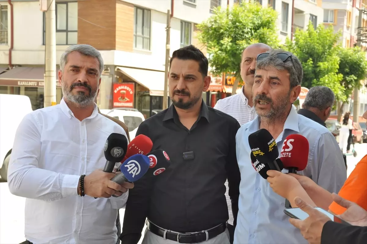 Eskişehir Esnafı Yüksek Katı Atık Ücretlerini Protesto Etti