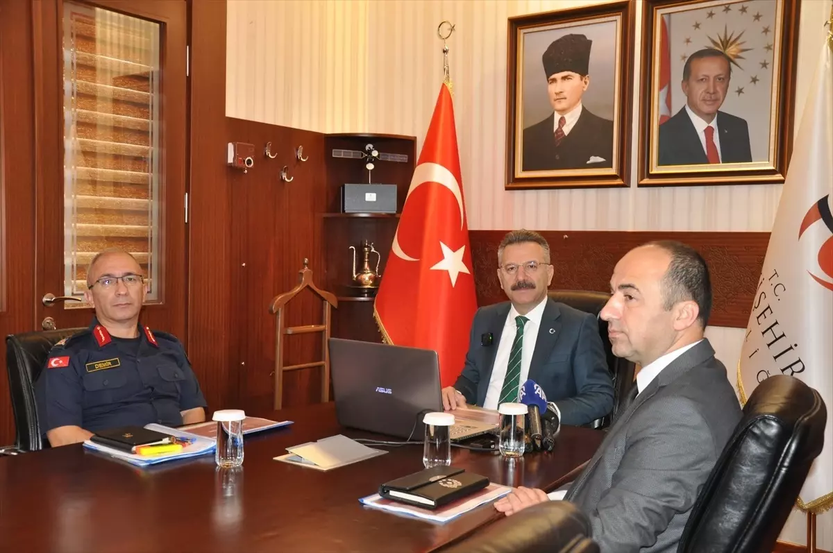Eskişehir'de İl Güvenlik ve Asayiş Koordinasyon Toplantısı Yapıldı