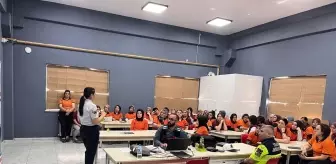 Eskişehir'de Fabrika Çalışanlarına Jandarma Tarafından Seminer Verildi