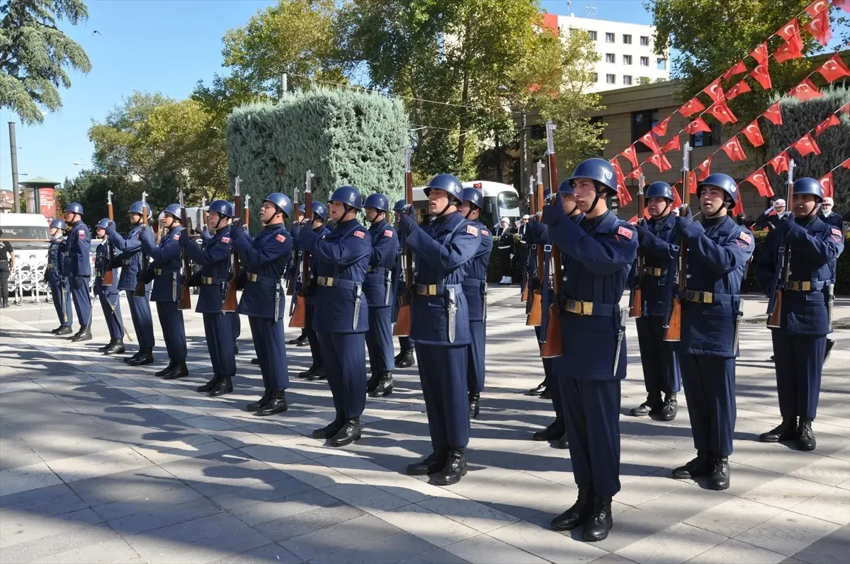 Eskişehir'in Düşman İşgalinden Kurtuluşunun 103. Yıl Dönümü Törenle Kutlandı