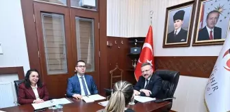 Eskişehir Valisi Aksoy, Halk Günü Toplantılarıyla Vatandaşla Buluşuyor