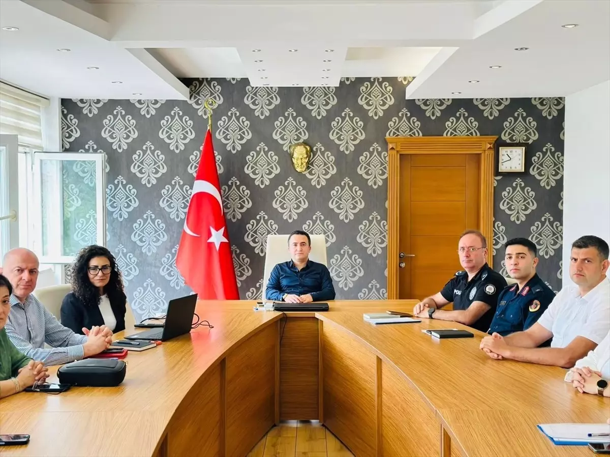 Espiye'de Bağımlılıkla Mücadele Toplantısı Gerçekleştirildi
