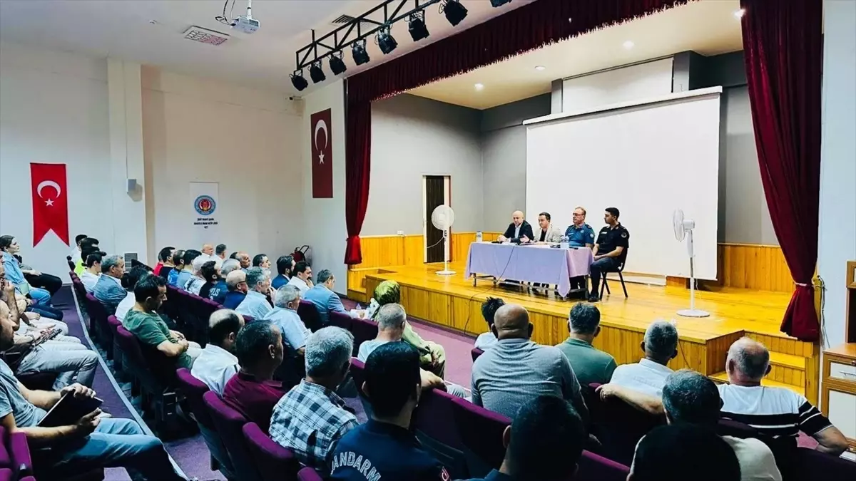 Espiye'de okul güvenliği toplantısı yapıldı