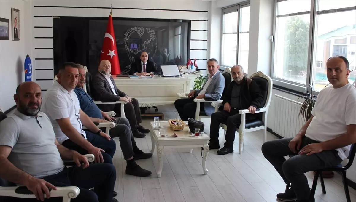 Eynesil Sivil İrade Platformu Kaymakam Pamuk'u Ziyaret Etti