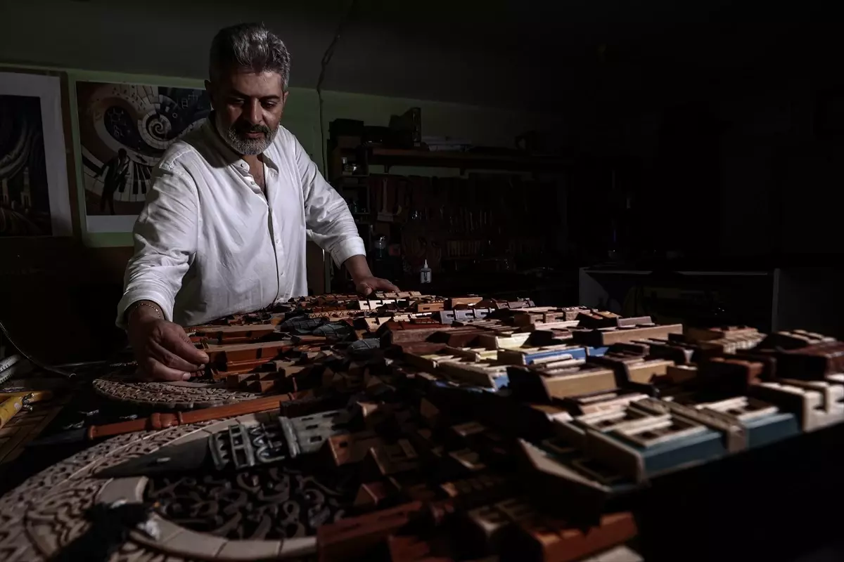 Semih Çelebi'nin 'Neva' Sanatı: 3 Boyutlu Ahşap Eserler