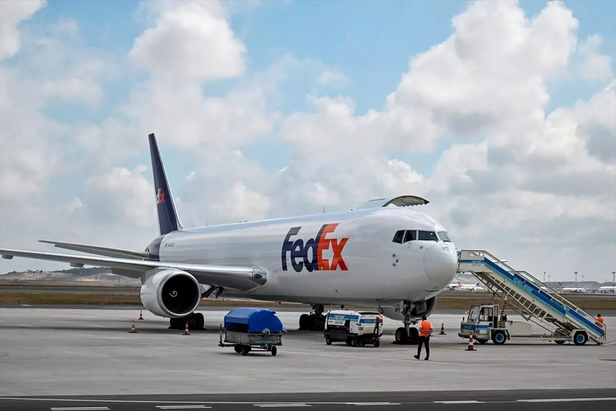FedEx, İstanbul Havalimanı'ndaki yeni küresel hava aktarma tesisini hizmete açtı