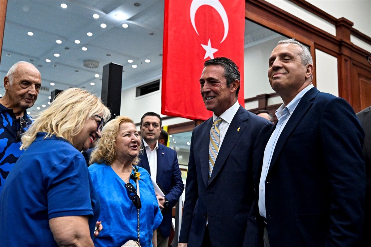 Fenerbahçe'de bayramlaşma töreni yapıldı