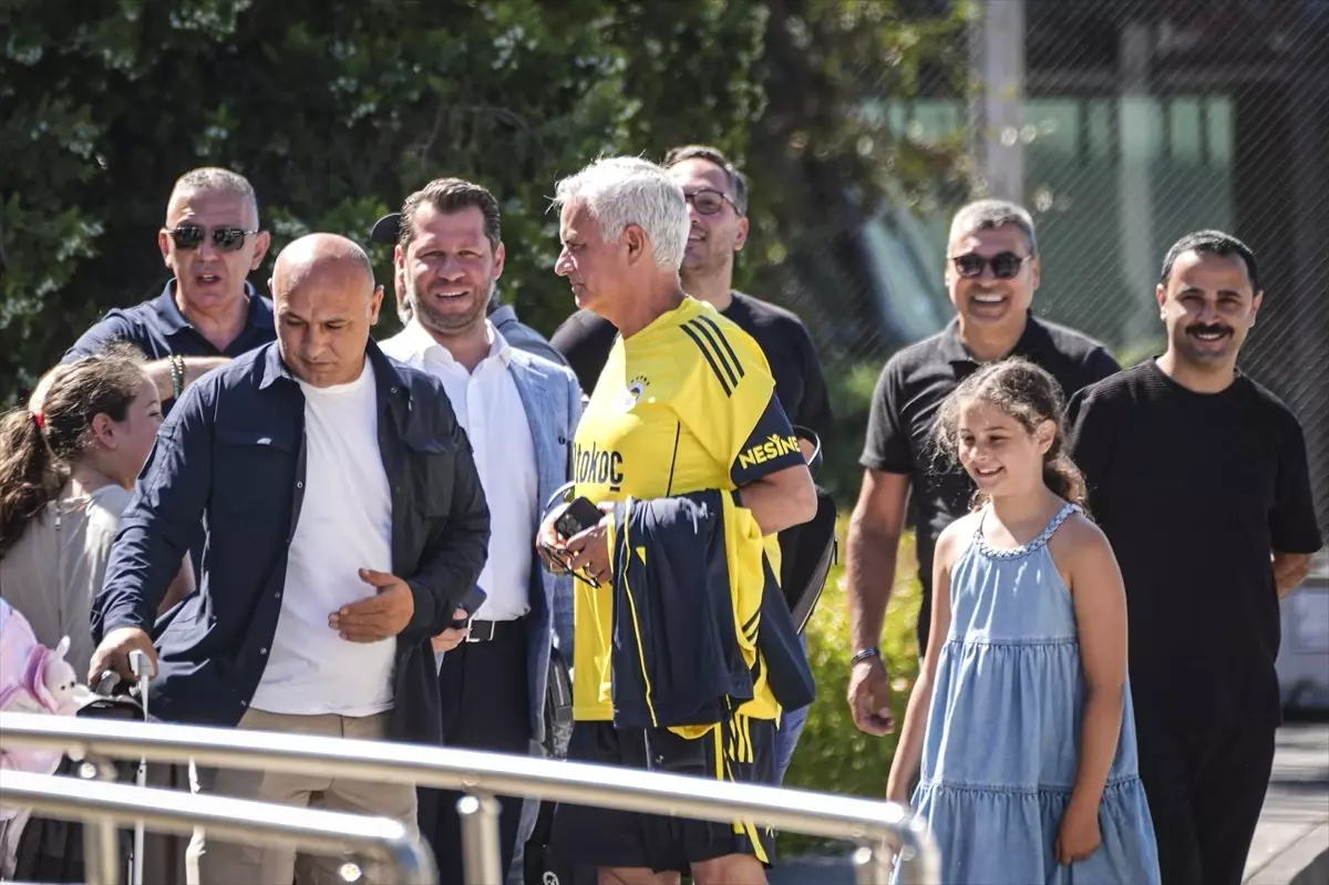 Fenerbahçe, 2025-2026 Sezonu için Portekiz'e Kamp Yapmaya Gitti
