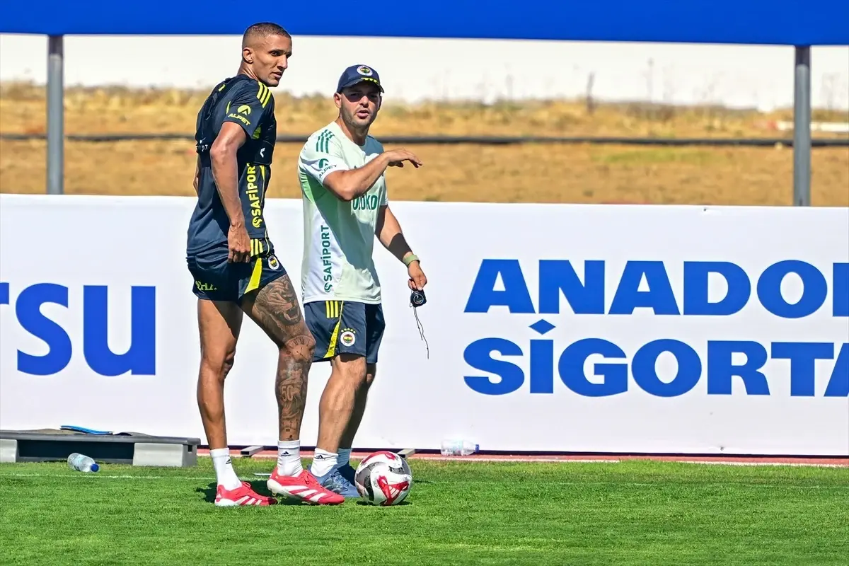 Fenerbahçe, Portekiz Kampında İkinci Antrenmanını Gerçekleştirdi
