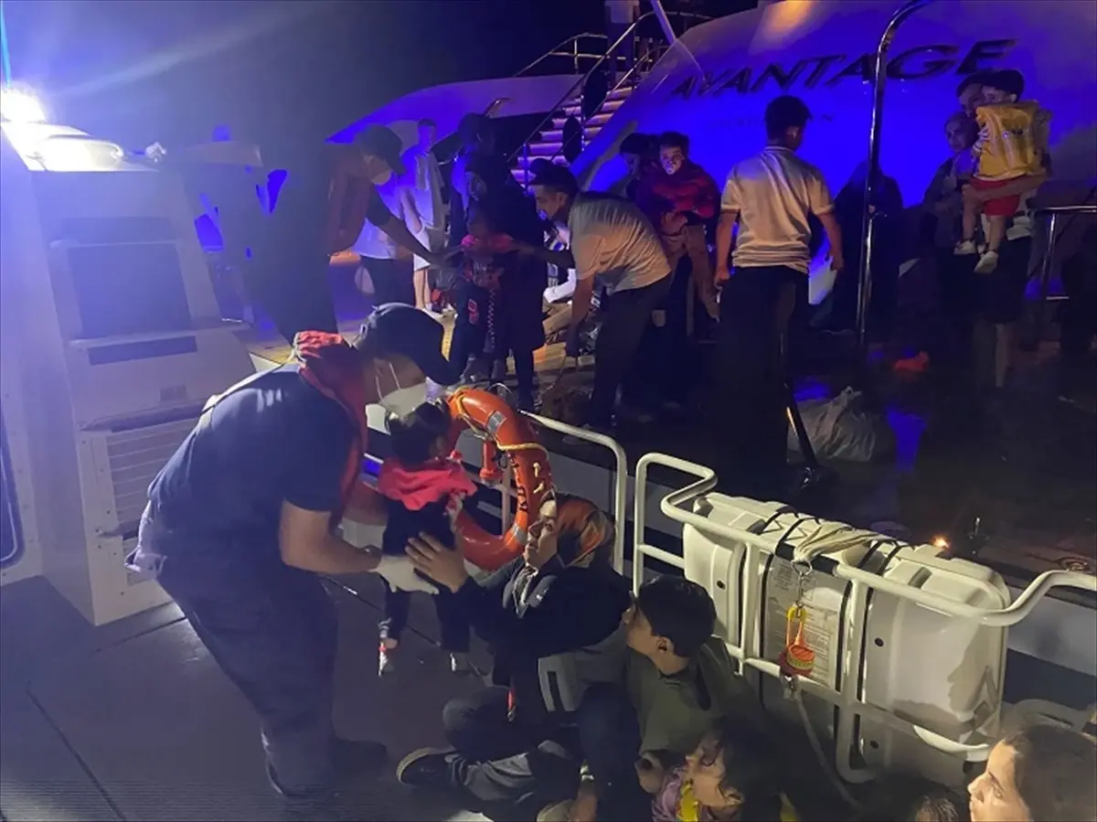 Fethiye Açıklarında 31 Düzensiz Göçmen Kurtarıldı