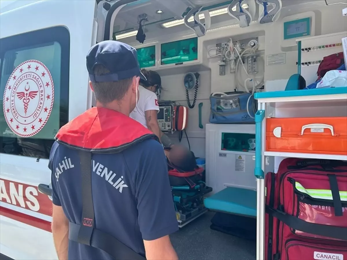 Fethiye Açıklarında Yaralanan Çocuk Tahliye Edildi