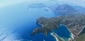 Fethiye'de Alzheimer Farkındalığı İçin Yamaç Paraşütü Etkinliği