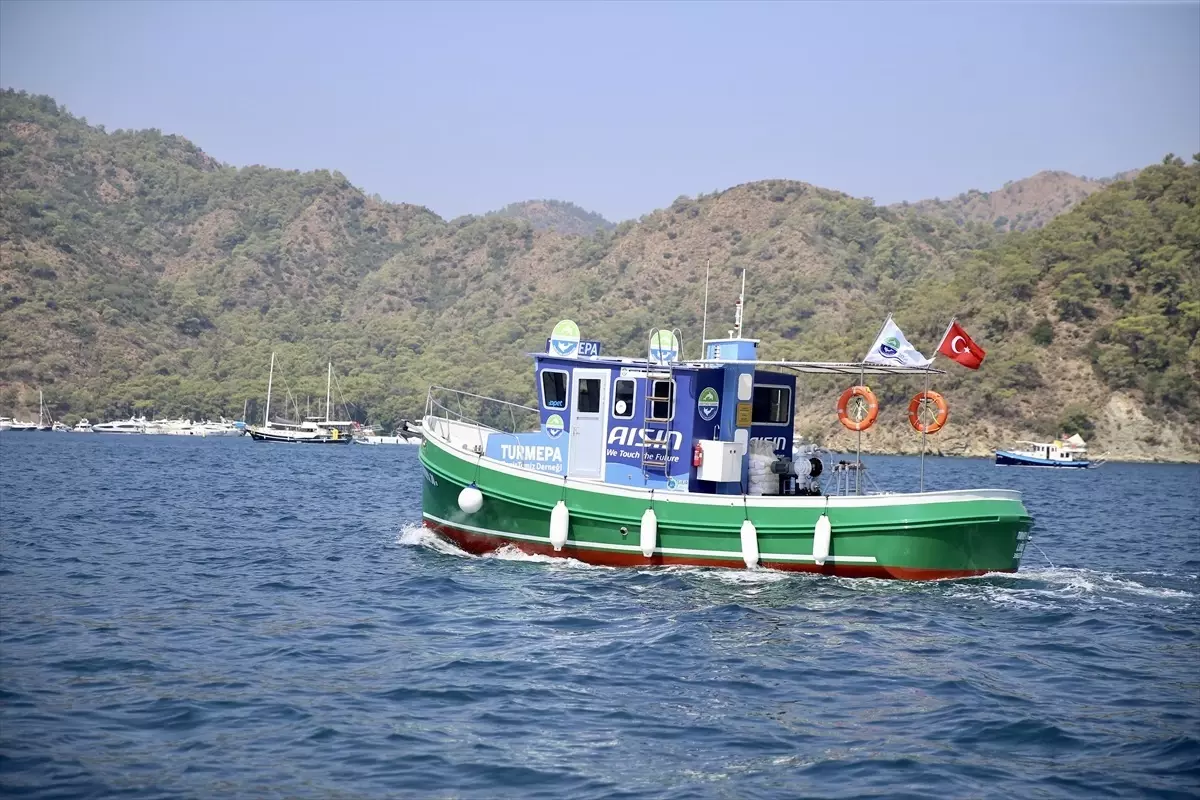 Muğla'da TURMEPA'nın Yeni Atık Alım Teknesi Göreve Başladı