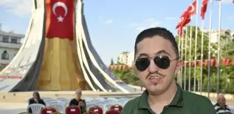 FETÖ'NÜN DARBE GİRİŞİMİNİN 9. YILI - 15 Temmuz şehidinin oğlu Solak, babasından devraldığı emanetle yaşıyor