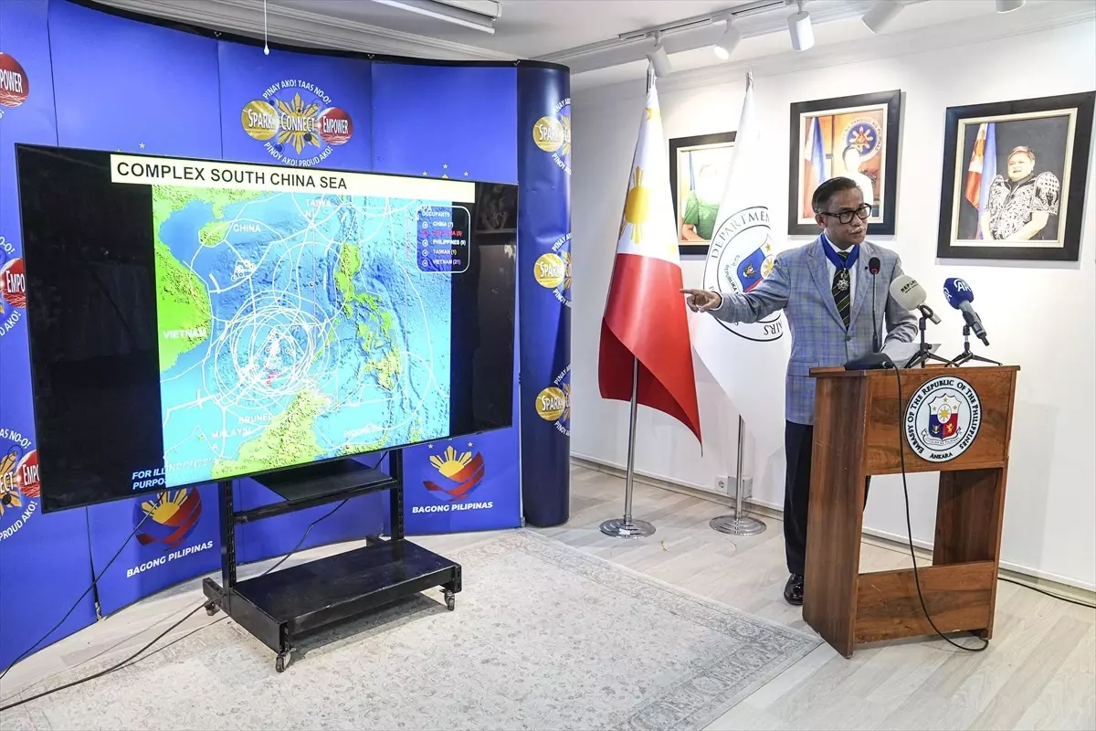 Filipinler, Güney Çin Denizi Tahkim Kararı'nın 9. Yılını Fotoğraf Sergisiyle Kutladı