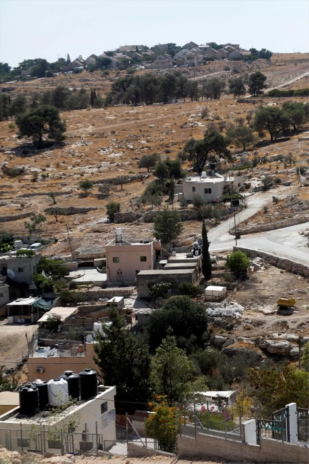 Filistin'deki Mesafir Yatta bölgesi sakinleri, saldırılara rağmen topraklarını terk etmiyor