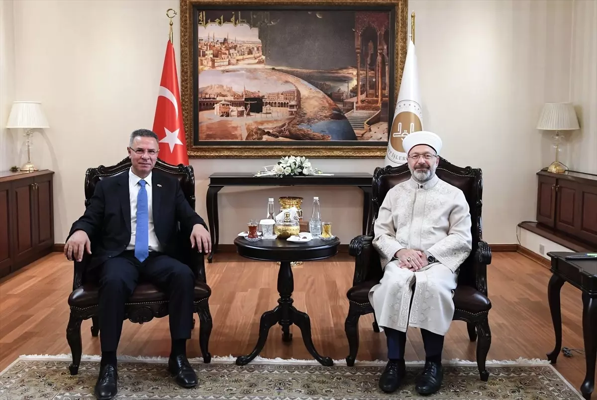 Filistin Büyükelçisi Faed Mustafa, Diyanet İşleri Başkanı Ali Erbaş'ı Ziyaret Etti