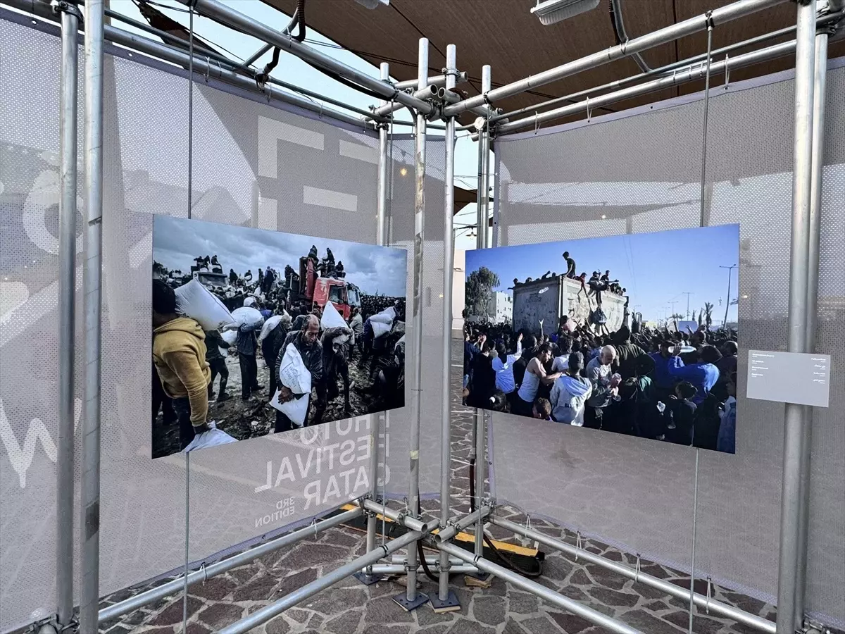 Gazze'nin Varoluş Mücadelesi: Doha'da Açık Hava Fotoğraf Sergisi