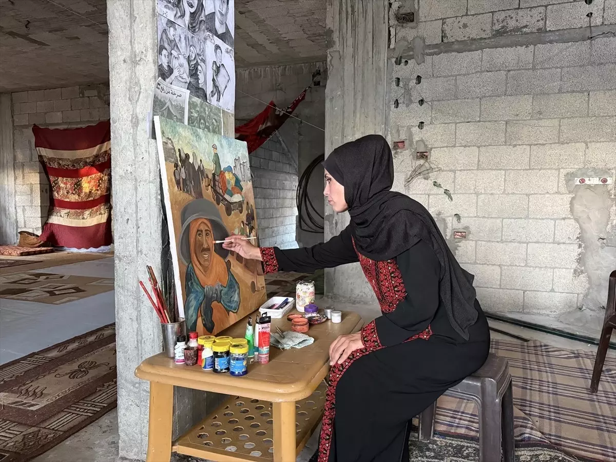 Yasemin Esad Ebu Muhaysin: Gazze'nin Acılarını Tuvale Aktaran Filistinli Ressam