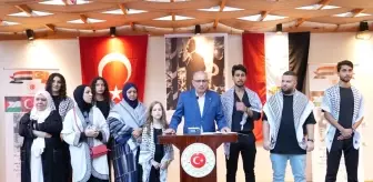 Filistinli ve Mısırlı aileler, Türkiye'nin Kahire Büyükelçiliğindeki dayanışma etkinliğinde bir araya geldi