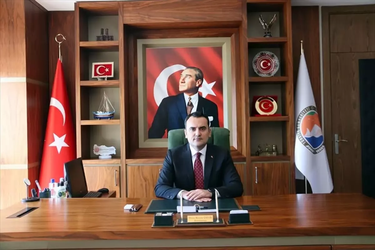 Finike Kaymakamı Çelik'ten 1 Temmuz Denizcilik ve Kabotaj Bayramı Mesajı